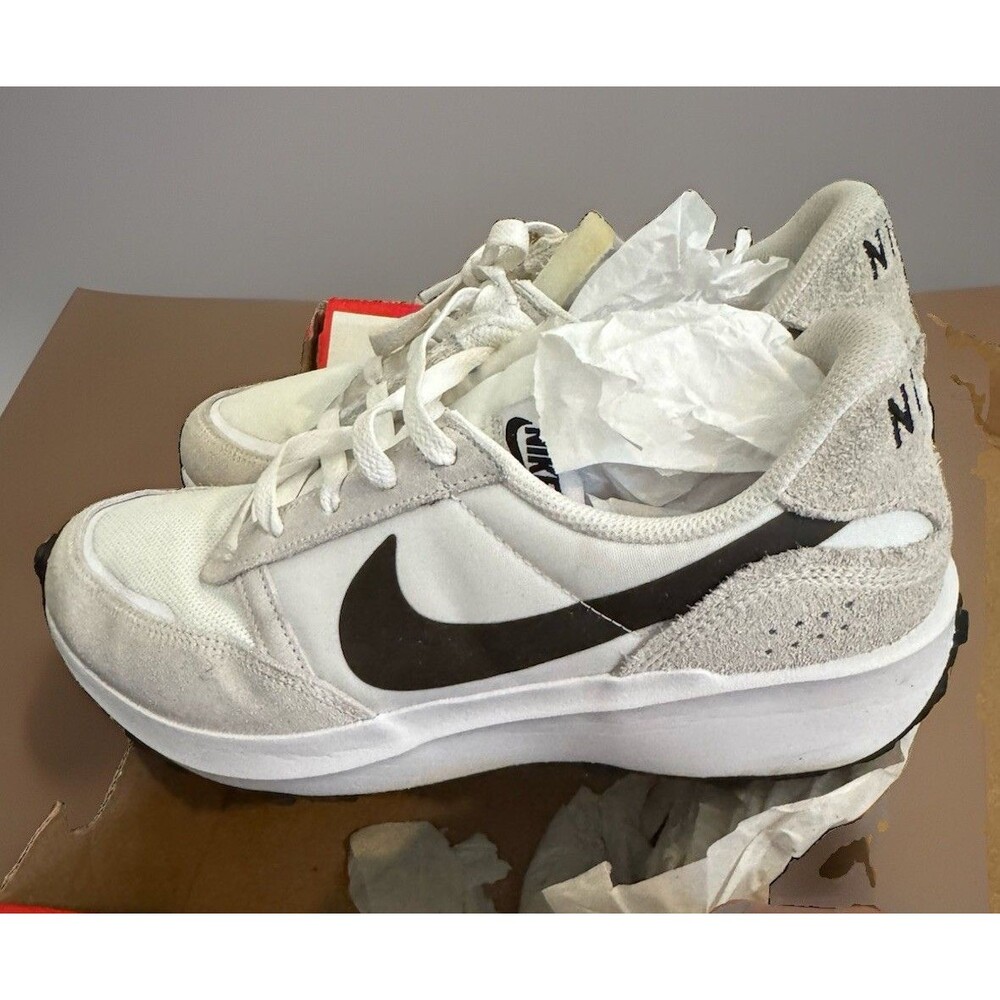 EUC W/Box Nike Waffle Debut ‘White Black’ FJ4195 100 M9.5 W11